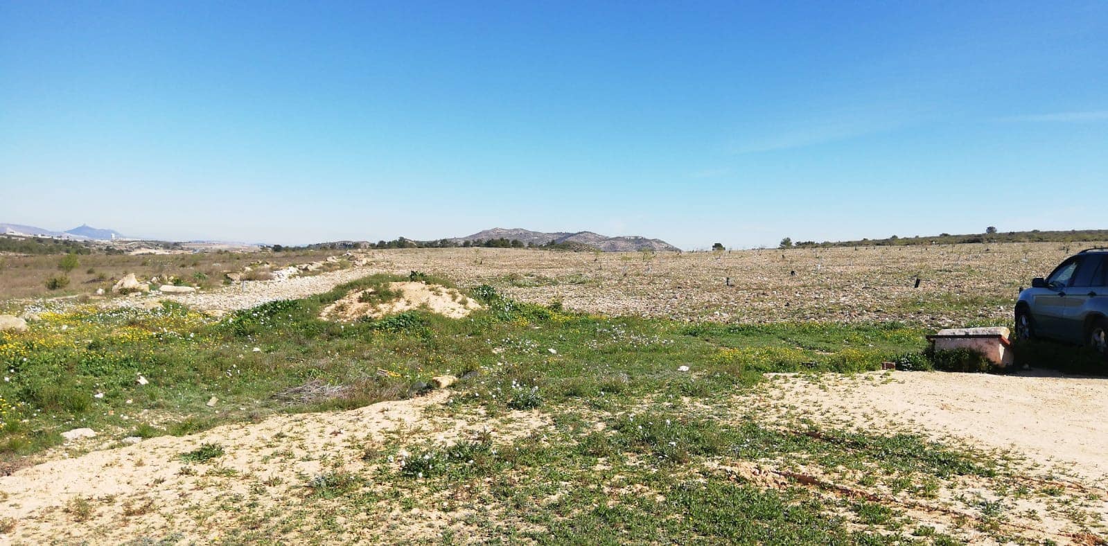 Grunde uden byggetilladelser til salg i Yecla - € 33.000 (Ref: 3976269)