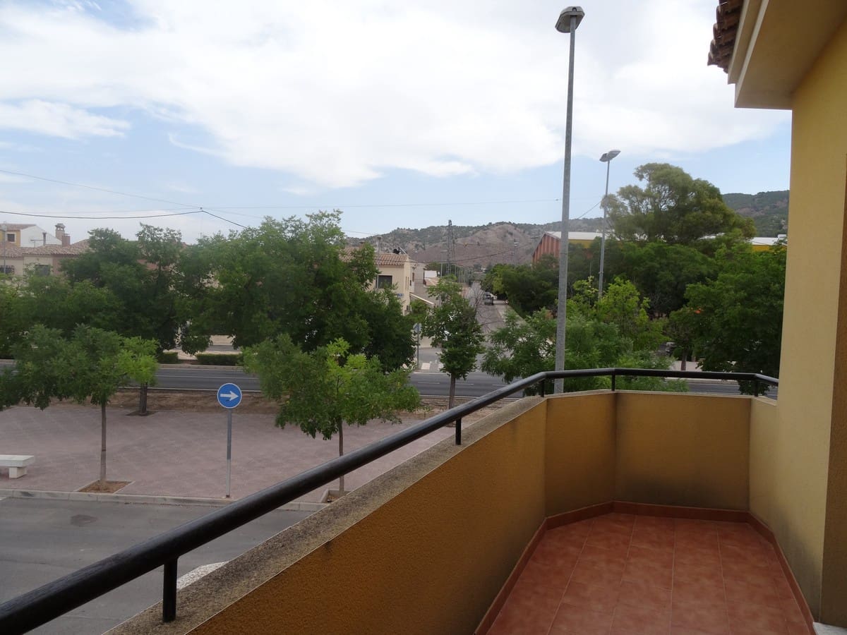 4 Zimmer Haus zu verkaufen in Pinoso mit Pool - 235.000 € (Ref: 4096477)