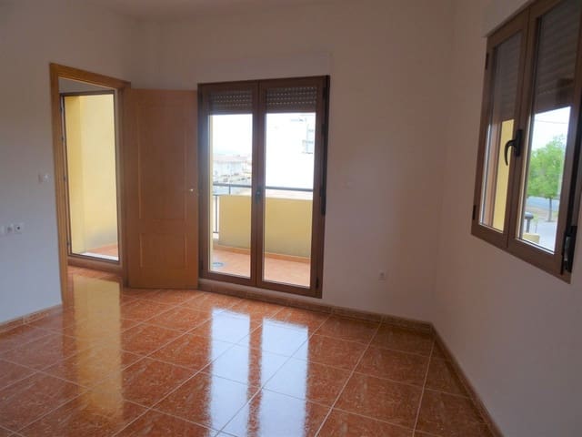 4 Zimmer Haus zu verkaufen in Pinoso mit Pool - 235.000 € (Ref: 4096477)