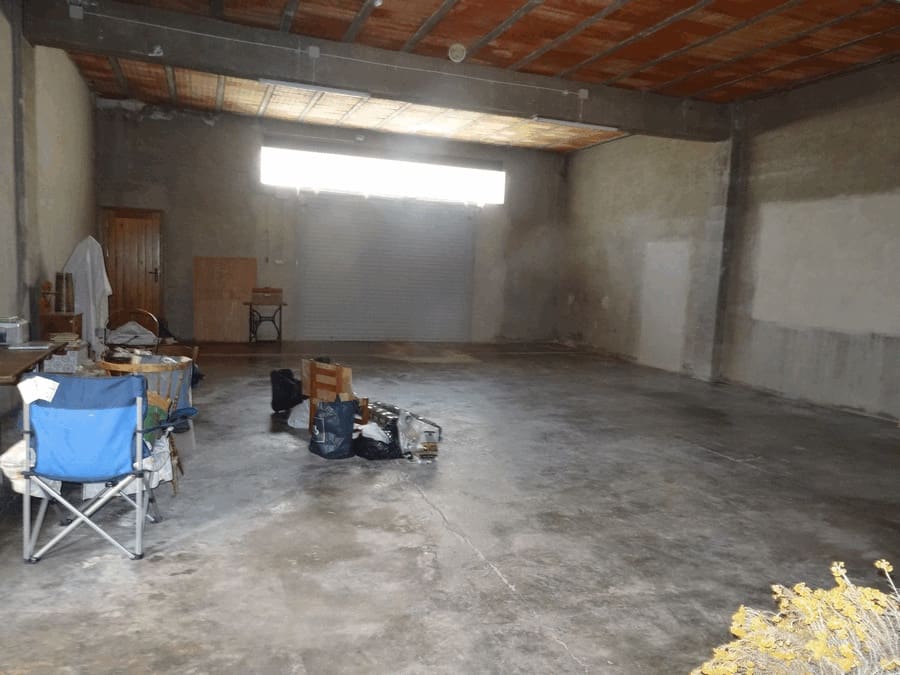 3 bedroom Townhouse for sale in Pinoso with pool - € 309,950 (Ref: 4107476)