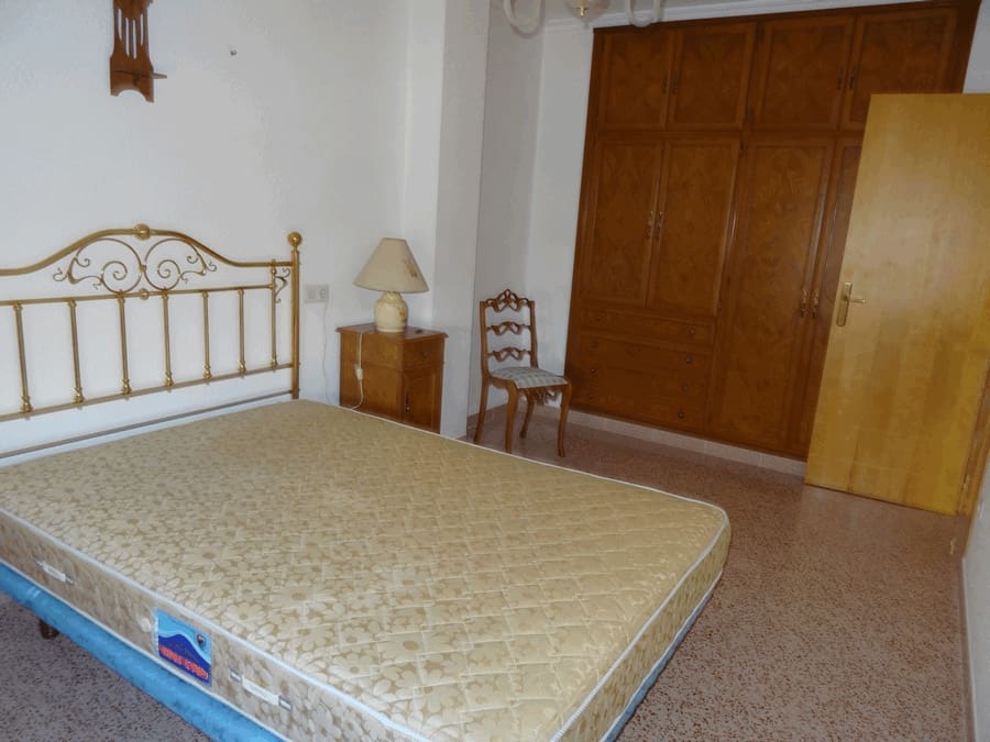 3 bedroom Townhouse for sale in Pinoso with pool - € 309,950 (Ref: 4107476)