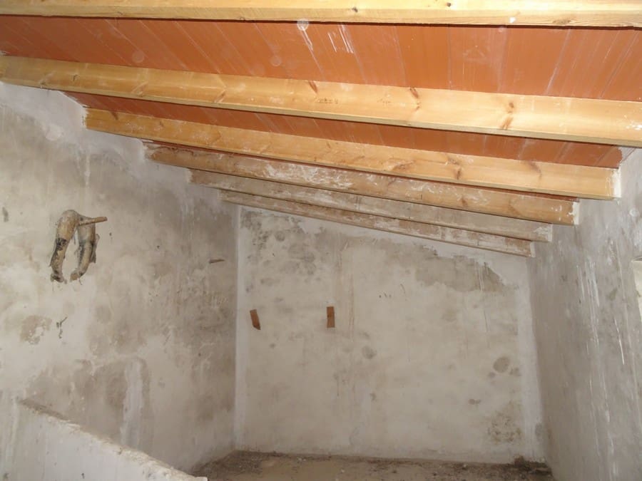 Hulehus til salg i Abanilla med swimmingpool - € 69.900 (Ref: 4165684)