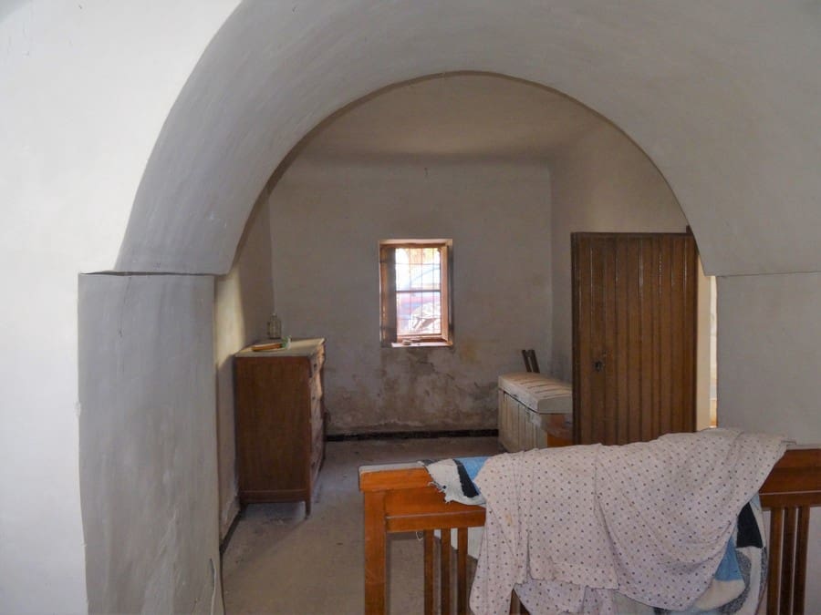 Hulehus til salg i Abanilla med swimmingpool - € 69.900 (Ref: 4165684)