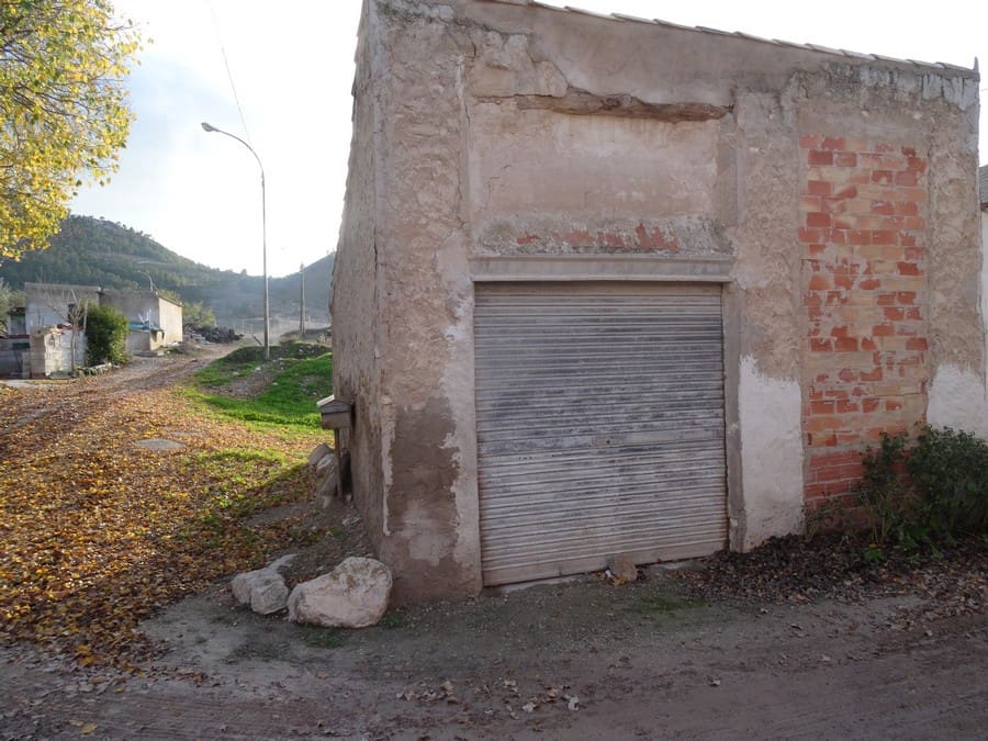 Hulehus til salg i Abanilla med swimmingpool - € 69.900 (Ref: 4165684)