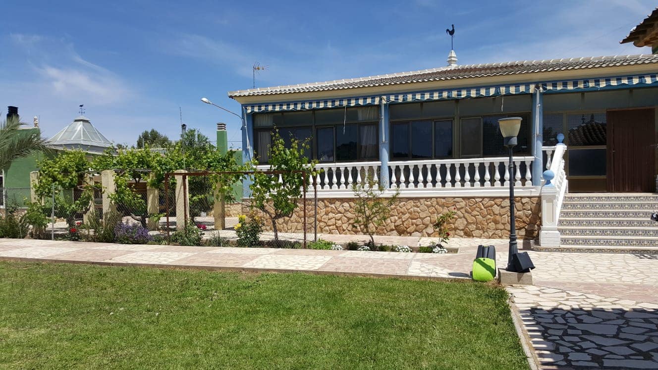 8 sovrum Finca/Hus på landet till salu i Yecla med pool - 800 000 € (Ref: 4878019)