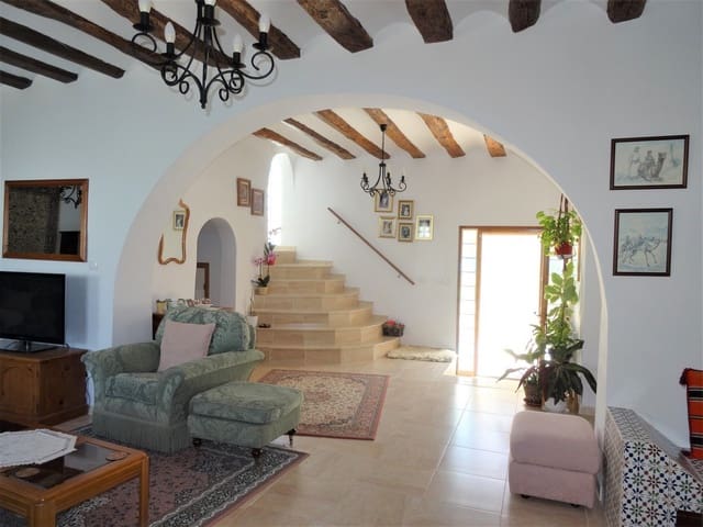 5 chambre Finca/Maison de Campagne à vendre à Torre del Rico, Jumilla avec piscine - 169 950 € (Ref: 4878024)