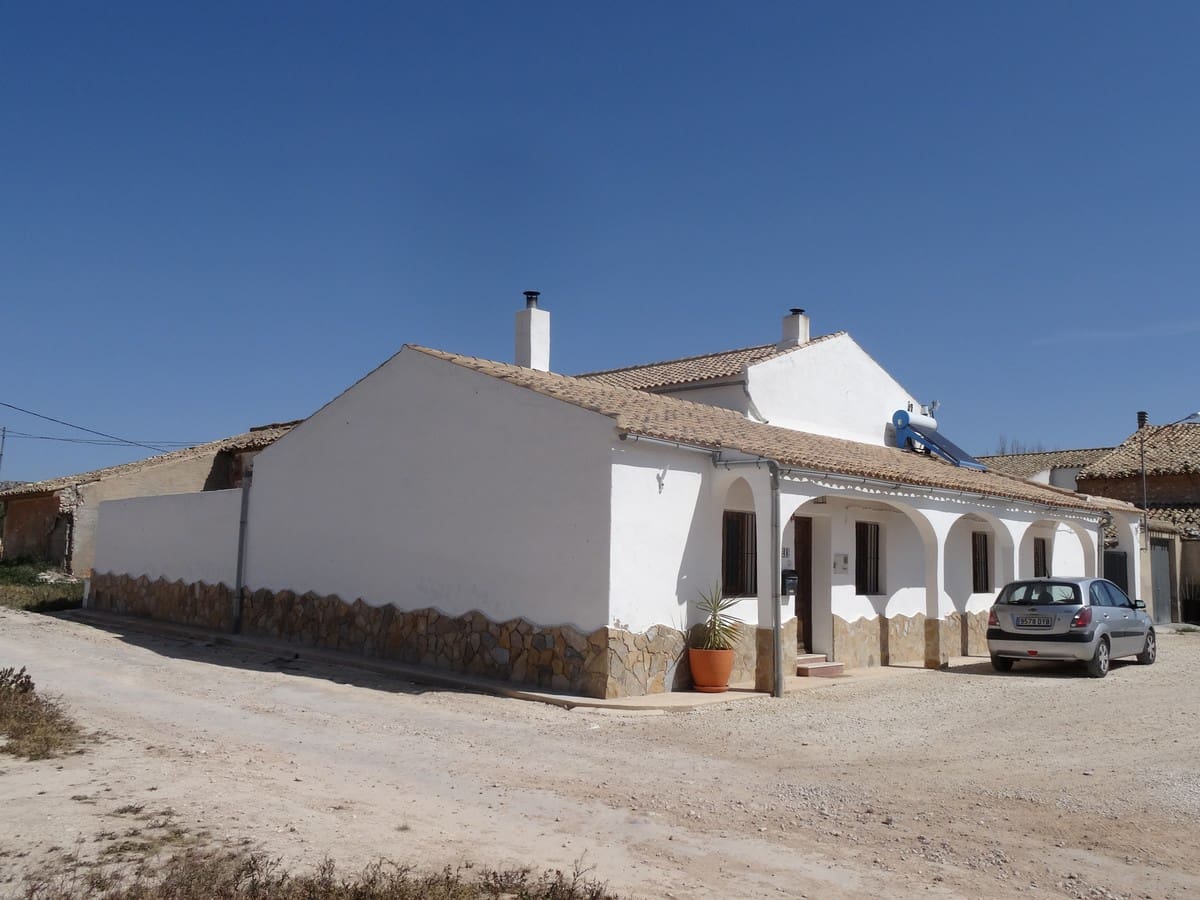 5 chambre Finca/Maison de Campagne à vendre à Torre del Rico avec piscine - 169 950 € (Ref: 4878024)