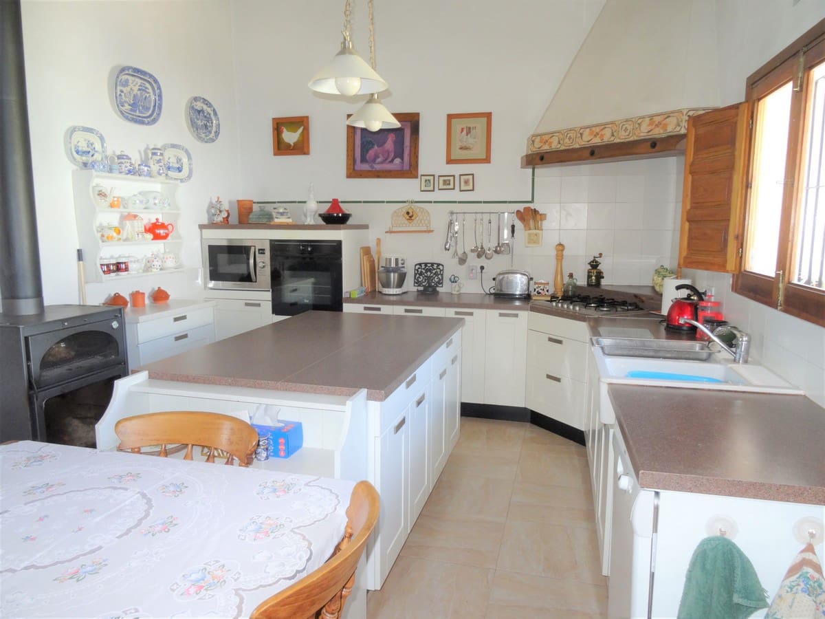 5 chambre Finca/Maison de Campagne à vendre à Torre del Rico avec piscine - 169 950 € (Ref: 4878024)