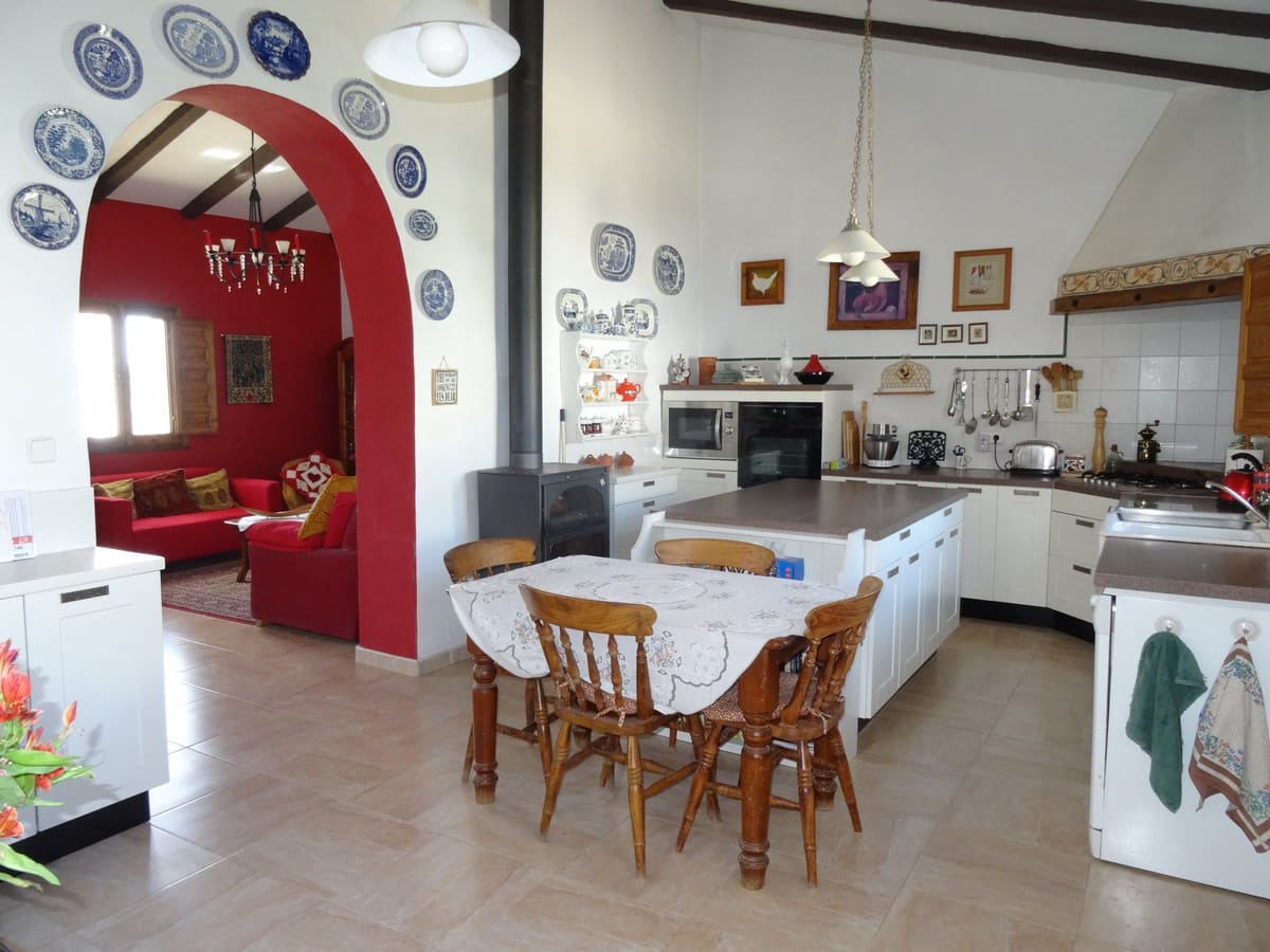 5 chambre Finca/Maison de Campagne à vendre à Torre del Rico avec piscine - 169 950 € (Ref: 4878024)