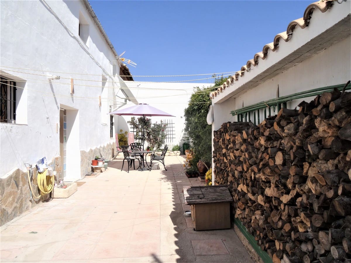 5 chambre Finca/Maison de Campagne à vendre à Torre del Rico avec piscine - 169 950 € (Ref: 4878024)