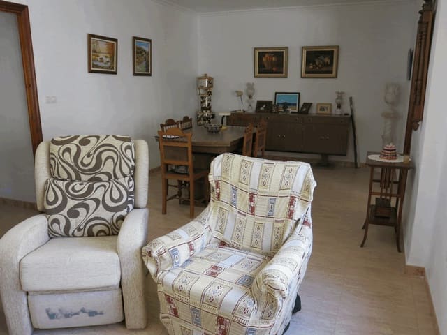 3 soverom Hus til salgs i Pinoso med svømmebasseng - € 364 000 (Ref: 4878056)