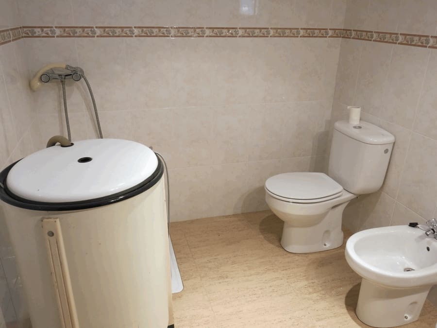 3 bedroom Townhouse for sale in Pinoso with pool - € 364,000 (Ref: 4878056)