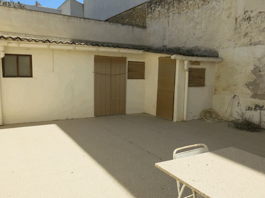 3 bedroom Townhouse for sale in Pinoso with pool - € 364,000 (Ref: 4878056)