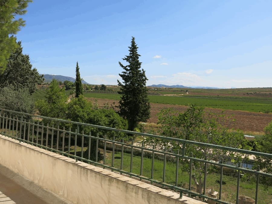 6 bedroom Finca/Country House for sale in Pinoso with pool - € 500,000 (Ref: 4878057)