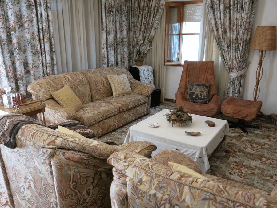 6 bedroom Finca/Country House for sale in Pinoso with pool - € 500,000 (Ref: 4878057)