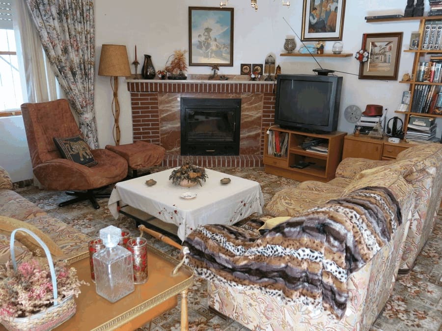 6 bedroom Finca/Country House for sale in Pinoso with pool - € 500,000 (Ref: 4878057)