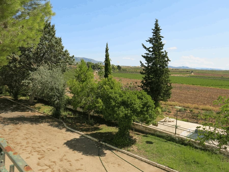 6 bedroom Finca/Country House for sale in Pinoso with pool - € 500,000 (Ref: 4878057)