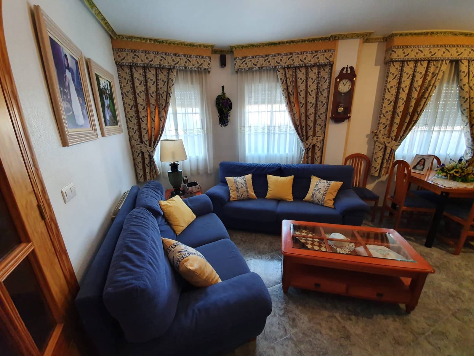 3 bedroom Townhouse for sale in Pinoso with pool - € 175,000 (Ref: 5139473)