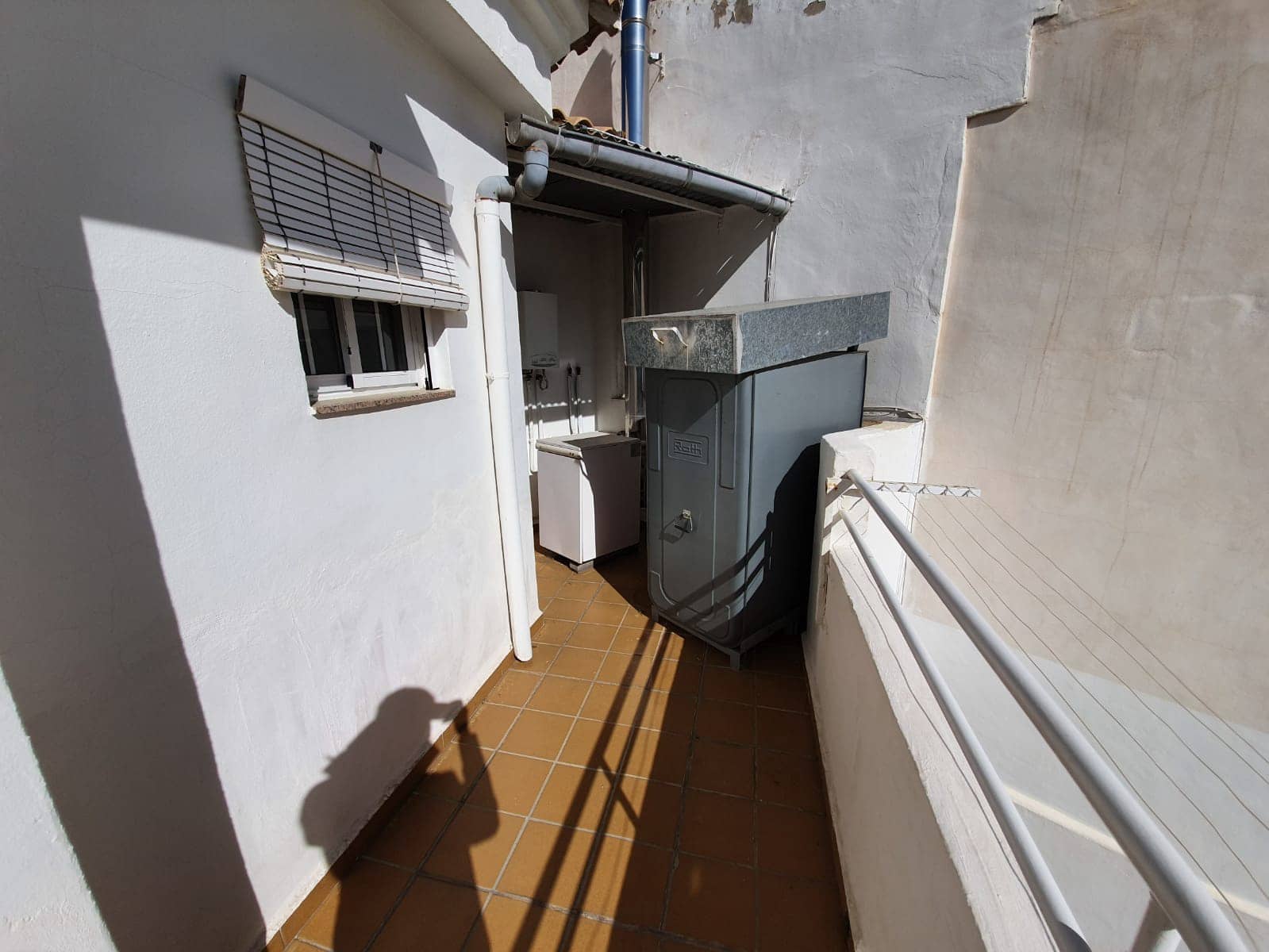 3 bedroom Townhouse for sale in Pinoso with pool - € 175,000 (Ref: 5139473)