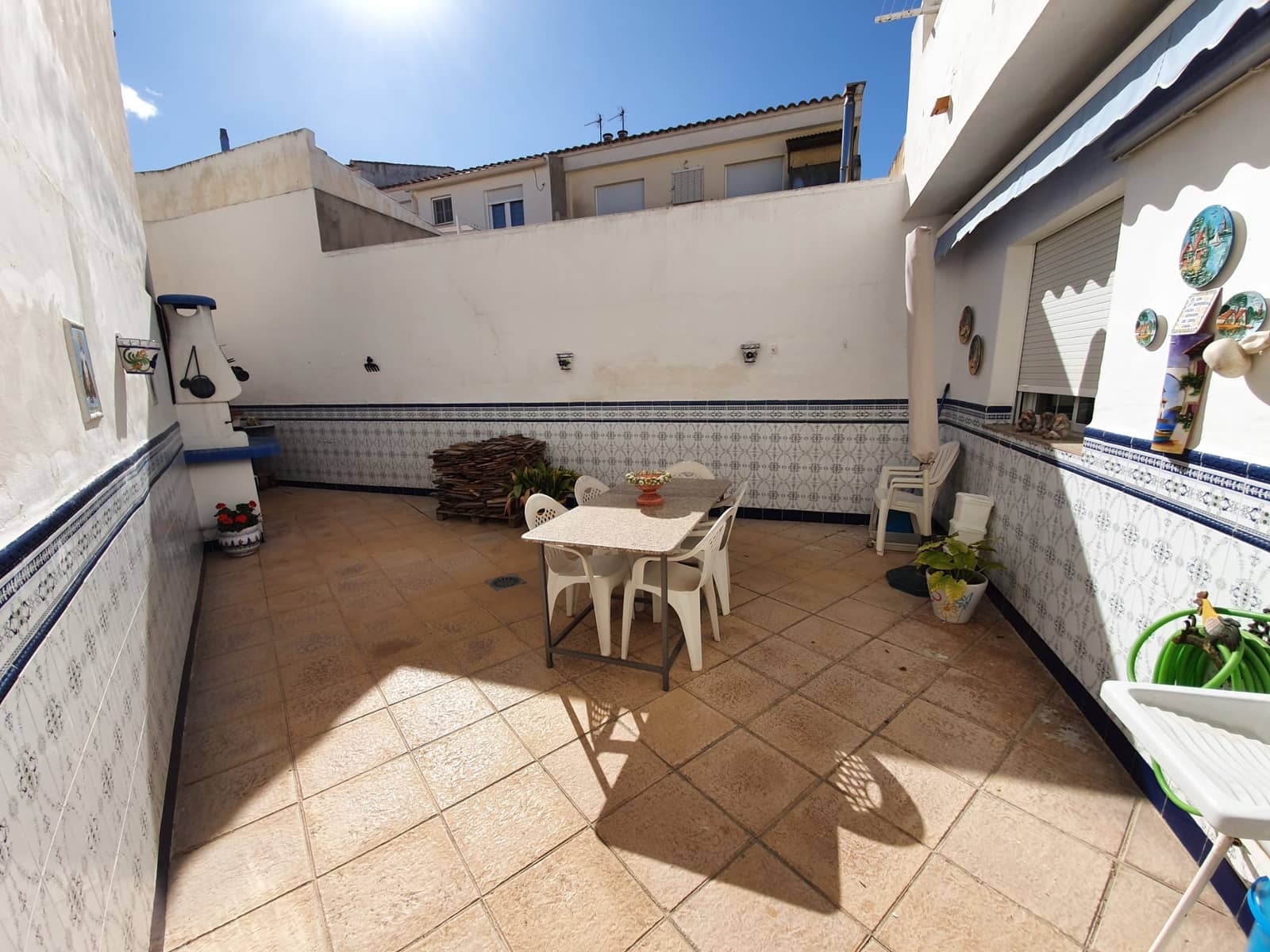 3 bedroom Townhouse for sale in Pinoso with pool - € 175,000 (Ref: 5139473)