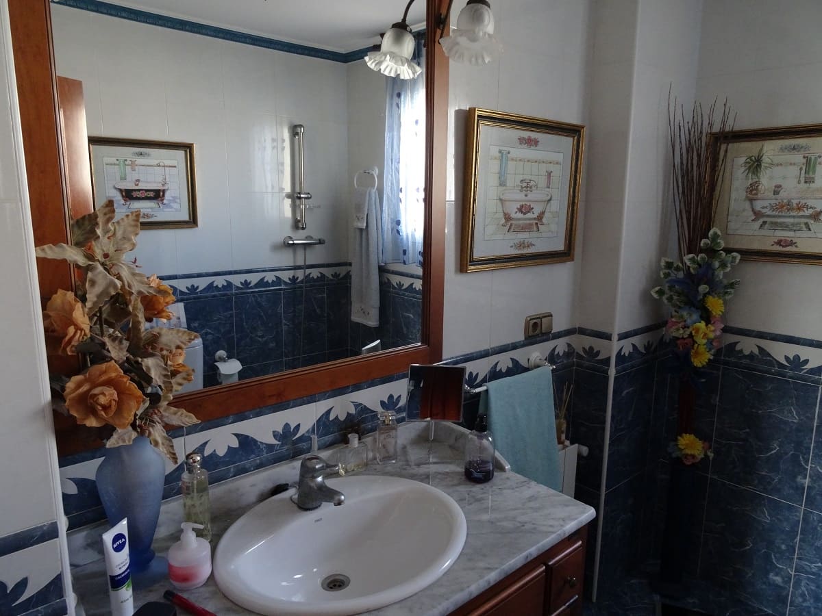 5 soveværelse Byhus til salg i Caudete med swimmingpool - € 315.000 (Ref: 5225961)