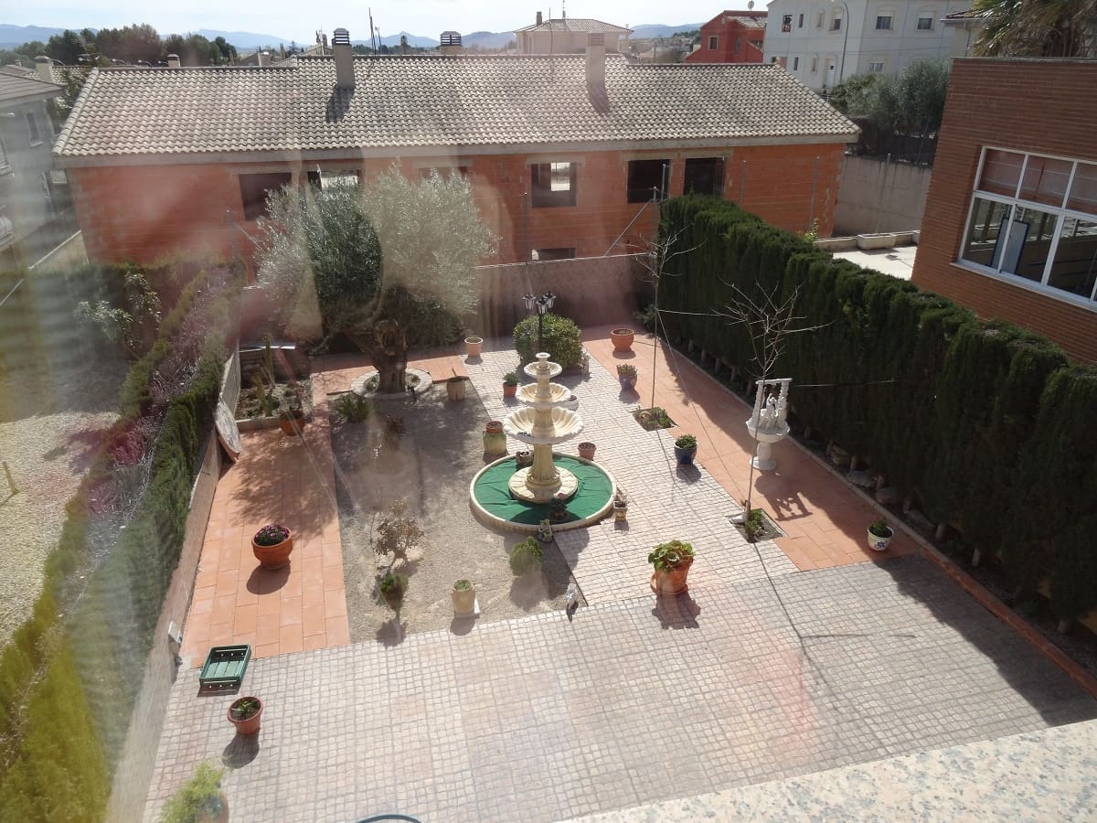 5 soveværelse Byhus til salg i Caudete med swimmingpool - € 315.000 (Ref: 5225961)