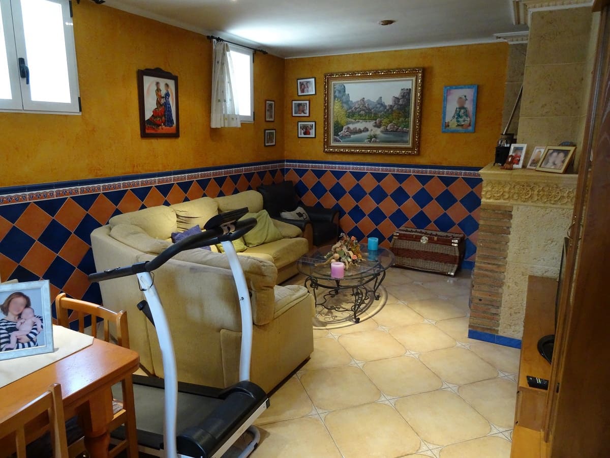 5 soveværelse Byhus til salg i Caudete med swimmingpool - € 315.000 (Ref: 5225961)