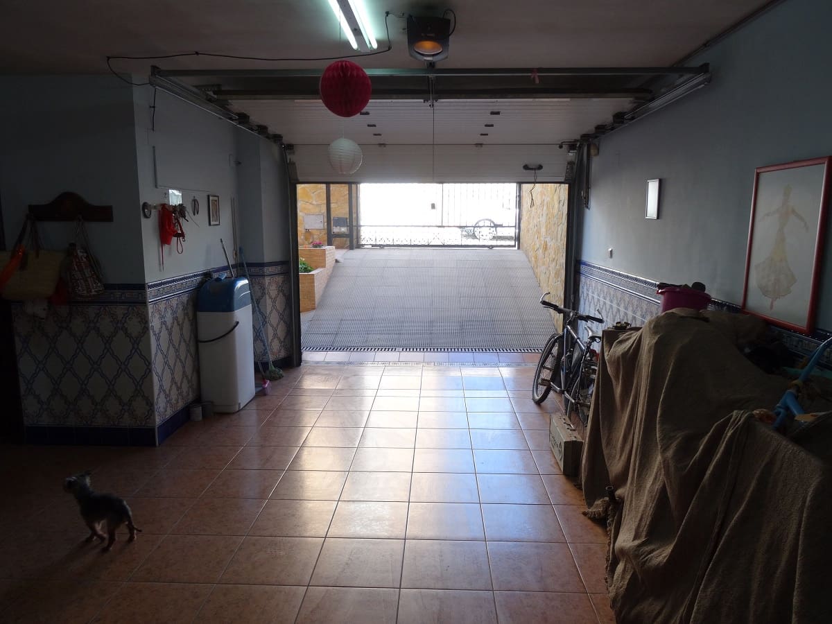 5 soveværelse Byhus til salg i Caudete med swimmingpool - € 315.000 (Ref: 5225961)