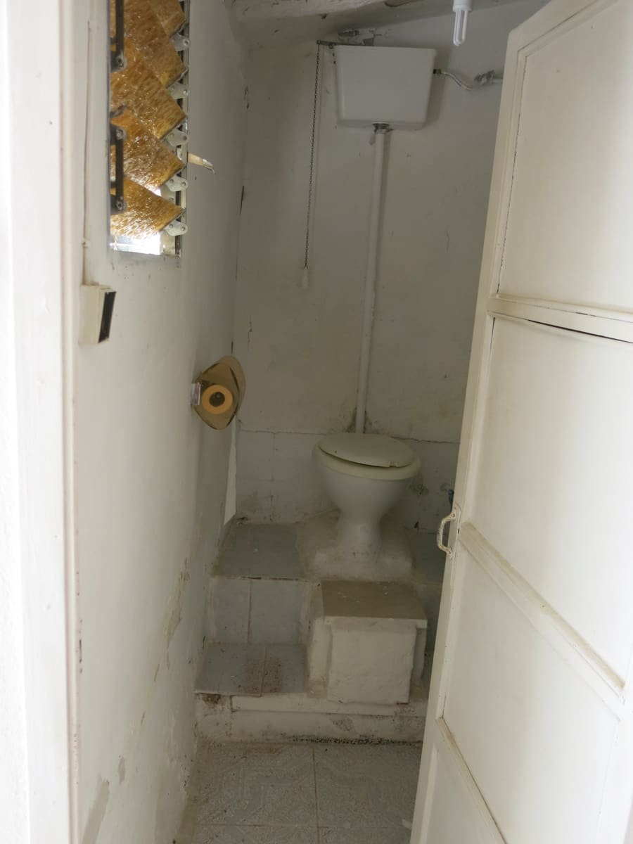 4 slaapkamer Finca/Landhuis te koop in Pinoso met zwembad - € 75.000 (Ref: 5421054)