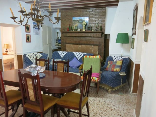 4 Zimmer Finca/Landgut zu verkaufen in Pinoso mit Pool - 75.000 € (Ref: 5421054)