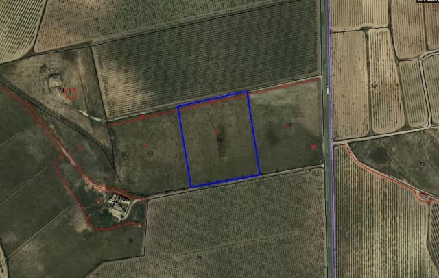 Grunde uden byggetilladelser til salg i Pinoso - € 35.000 (Ref: 5602755)