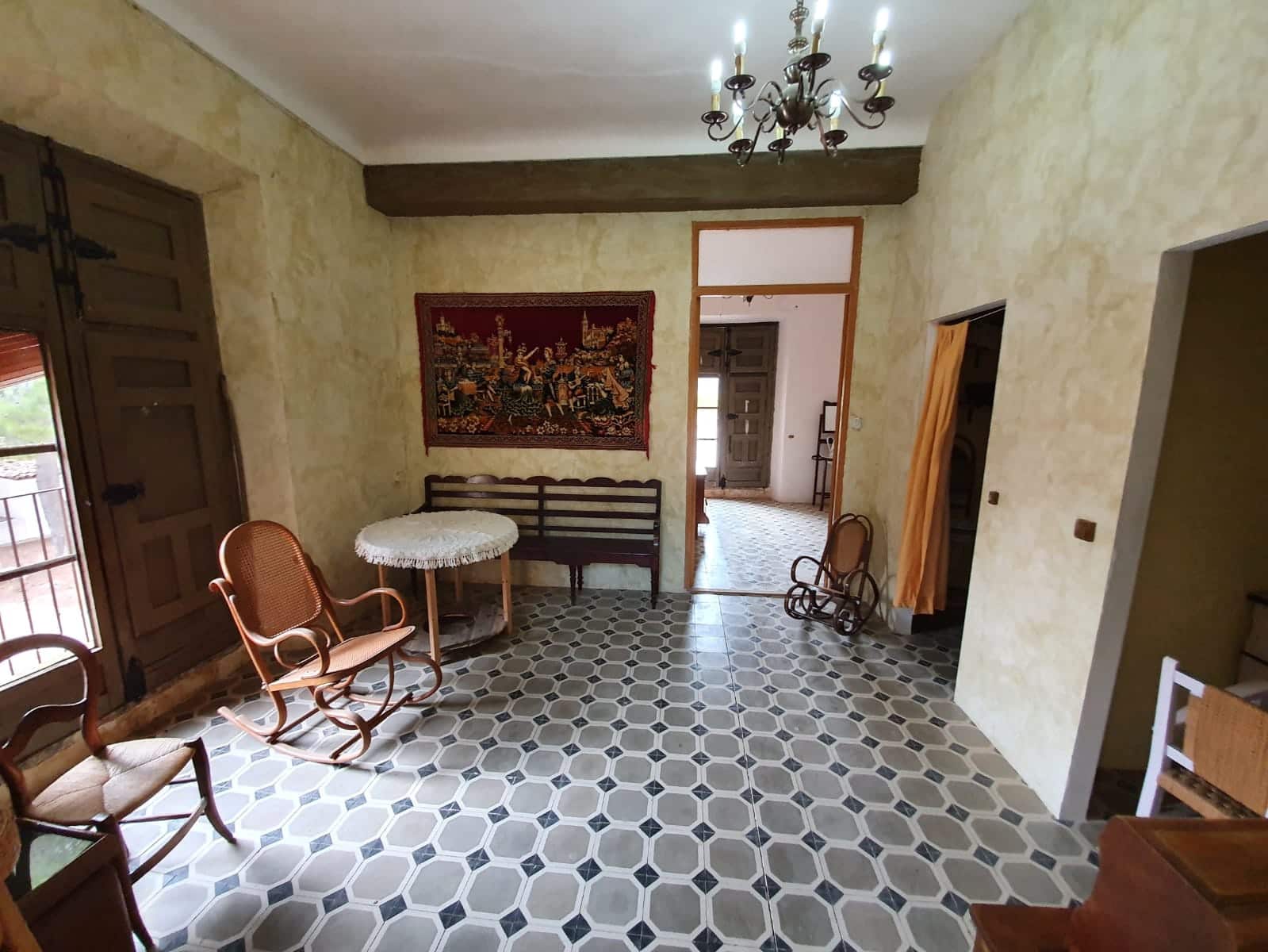 5 bedroom Finca/Country House for sale in Yecla with pool - € 165,000 (Ref: 5636033)