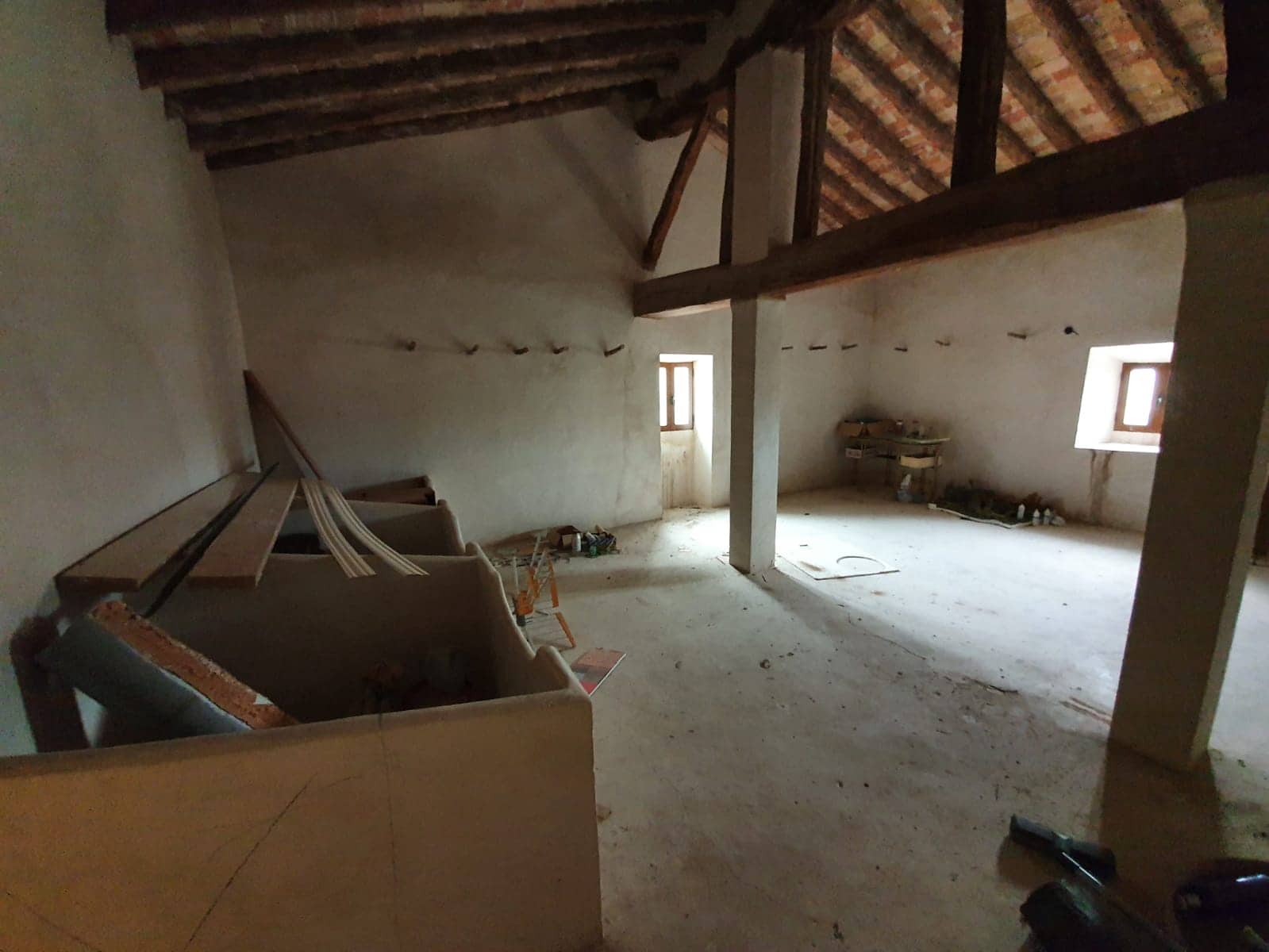 5 bedroom Finca/Country House for sale in Yecla with pool - € 165,000 (Ref: 5636033)