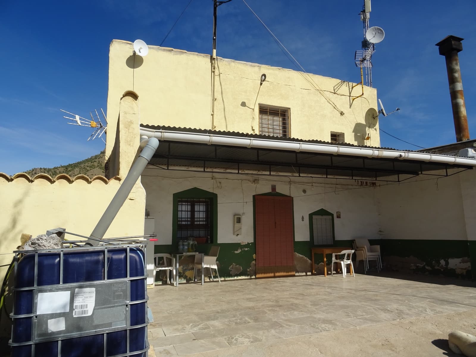 4 bedroom Finca/Country House for sale in Jumilla with pool - € 79,950 (Ref: 5703114)