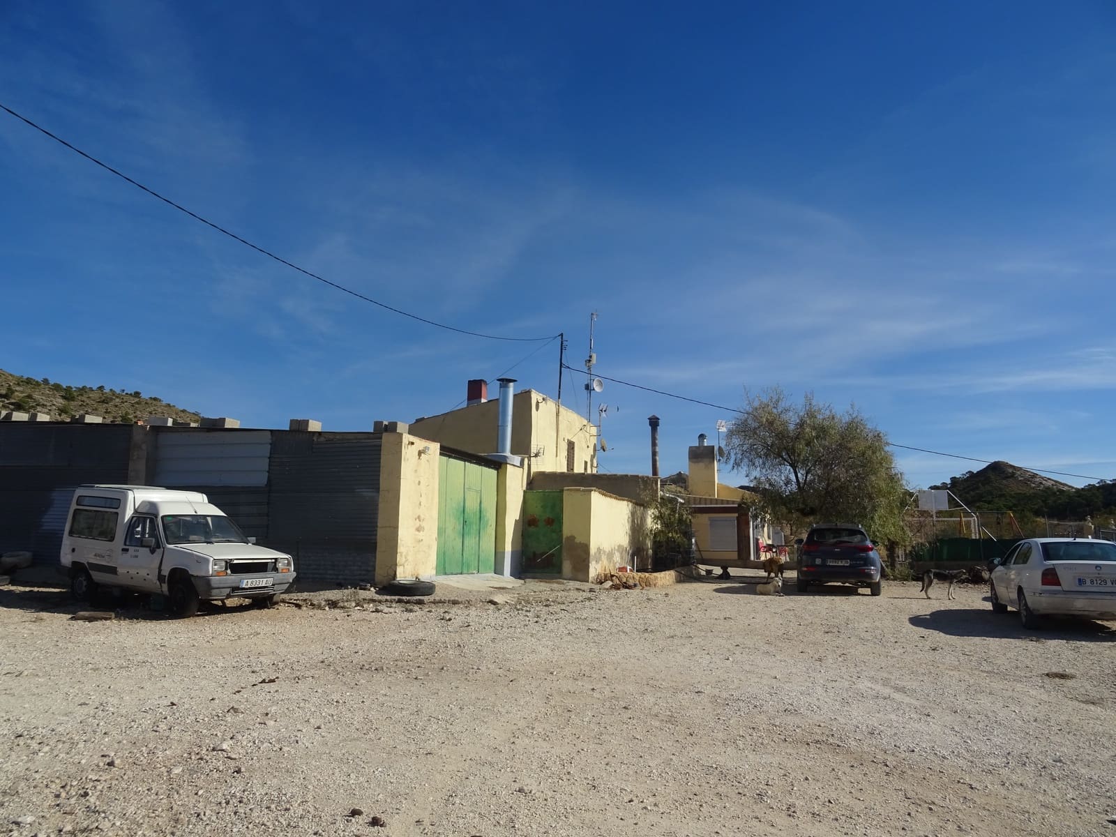 4 bedroom Finca/Country House for sale in Jumilla with pool - € 79,950 (Ref: 5703114)