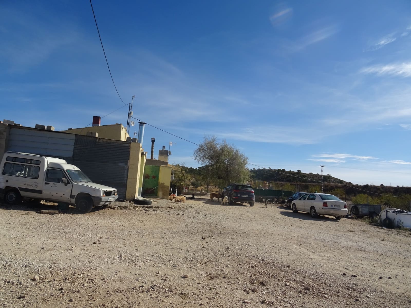 4 bedroom Finca/Country House for sale in Jumilla with pool - € 79,950 (Ref: 5703114)