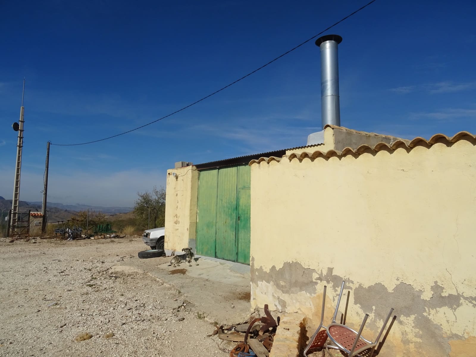 4 bedroom Finca/Country House for sale in Jumilla with pool - € 79,950 (Ref: 5703114)