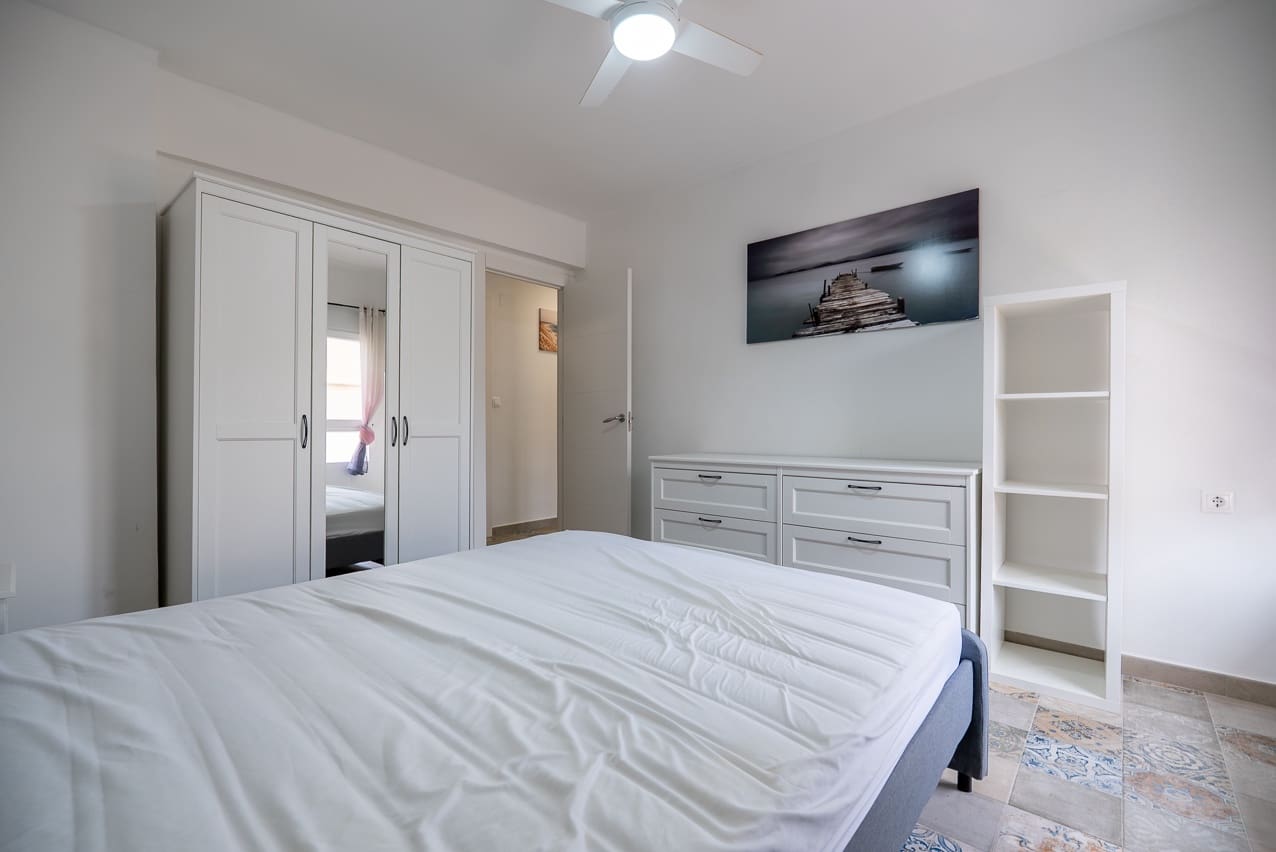 3 soveværelse Lejlighed til salg i Pinoso med swimmingpool - € 90.000 (Ref: 5779881)