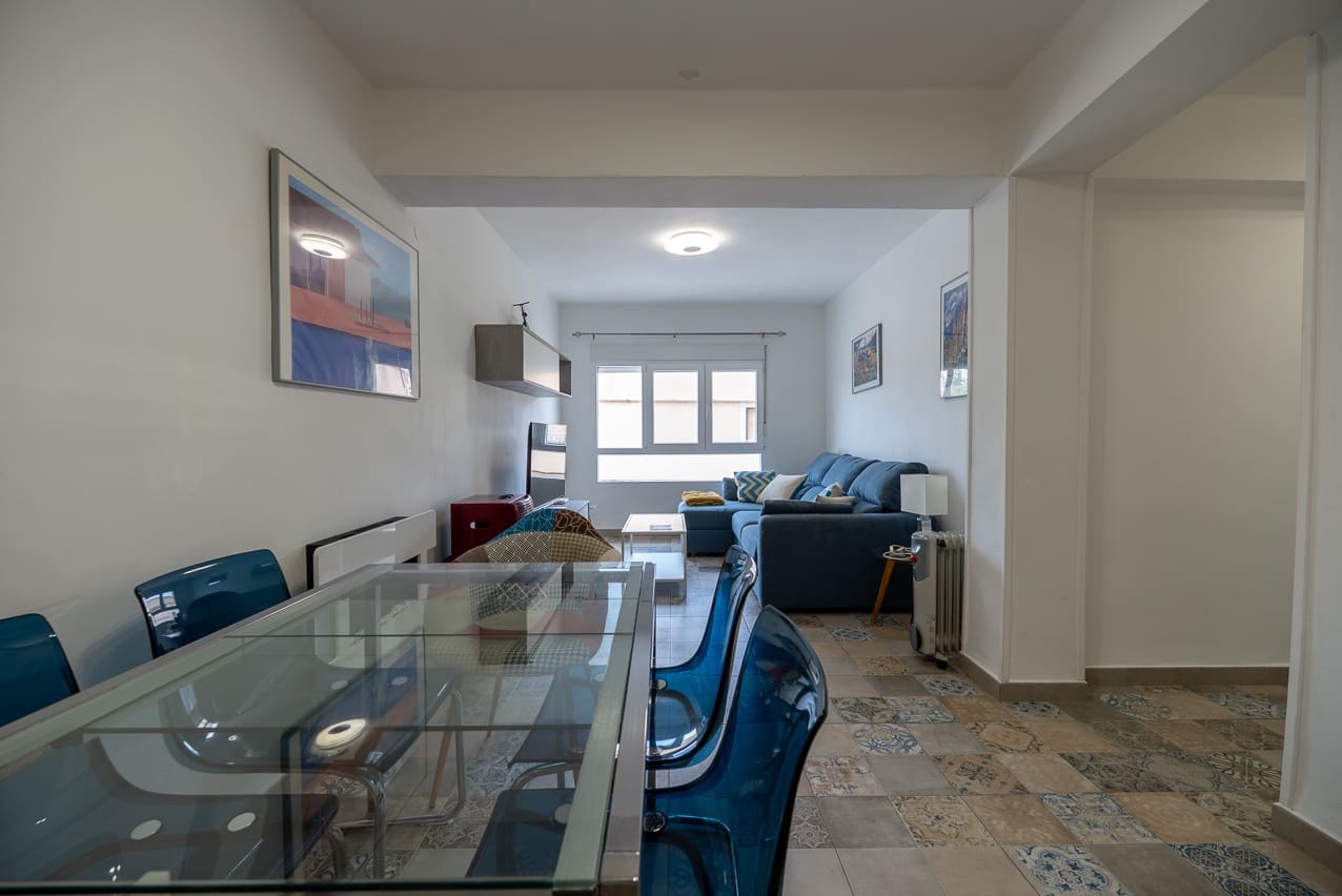 3 soveværelse Lejlighed til salg i Pinoso med swimmingpool - € 90.000 (Ref: 5779881)