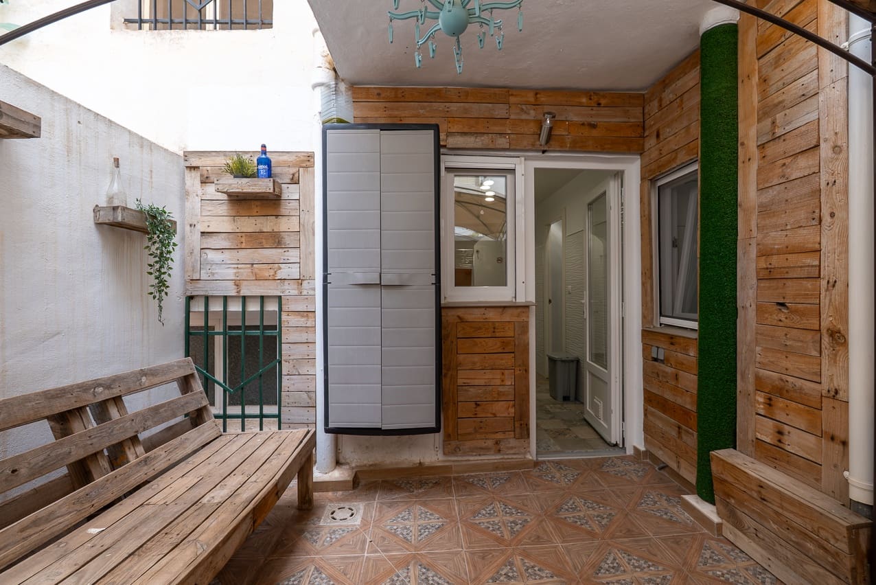 3 soveværelse Lejlighed til salg i Pinoso med swimmingpool - € 90.000 (Ref: 5779881)