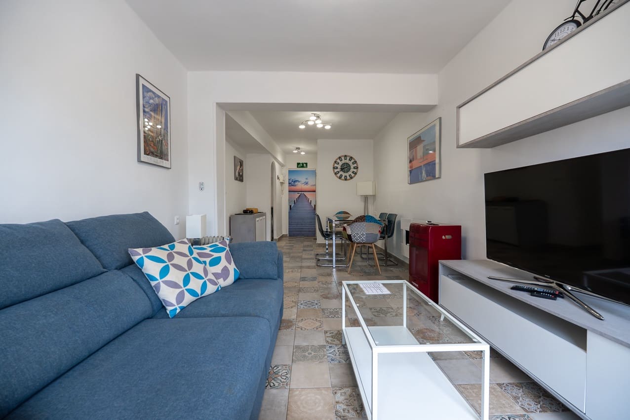 3 soveværelse Lejlighed til salg i Pinoso med swimmingpool - € 90.000 (Ref: 5779881)