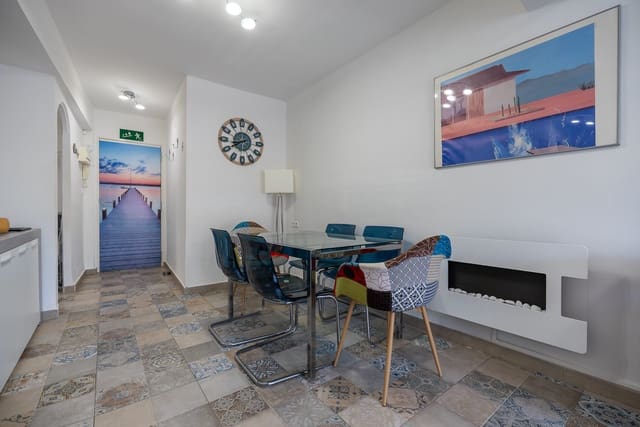 3 quarto Apartamento para venda em Pinoso com piscina - 90 000 € (Ref: 5779881)