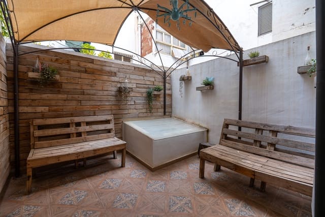 3 quarto Apartamento para venda em Pinoso com piscina - 90 000 € (Ref: 5779881)