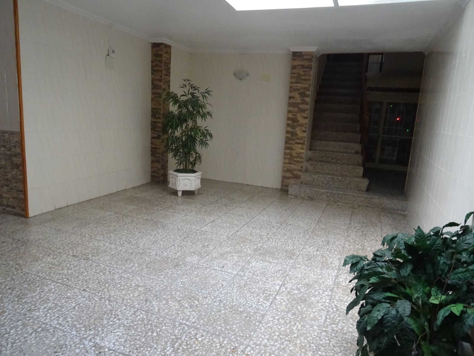 3 soveværelse Lejlighed til salg i Pinoso med swimmingpool - € 90.000 (Ref: 5779881)