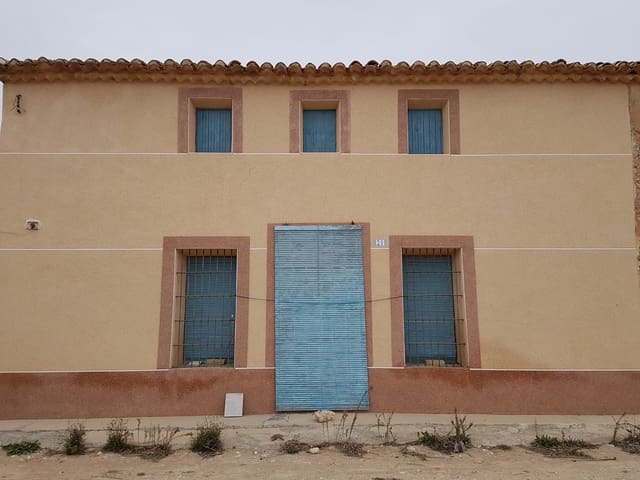 3 soverom Finca/Herregård til salgs i Pinoso med svømmebasseng - € 71 000 (Ref: 5907252)