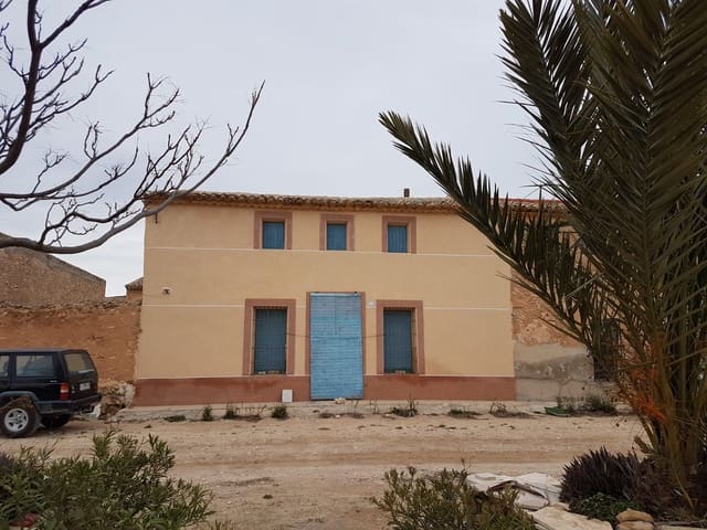 3 soverom Finca/Herregård til salgs i Pinoso med svømmebasseng - € 71 000 (Ref: 5907252)