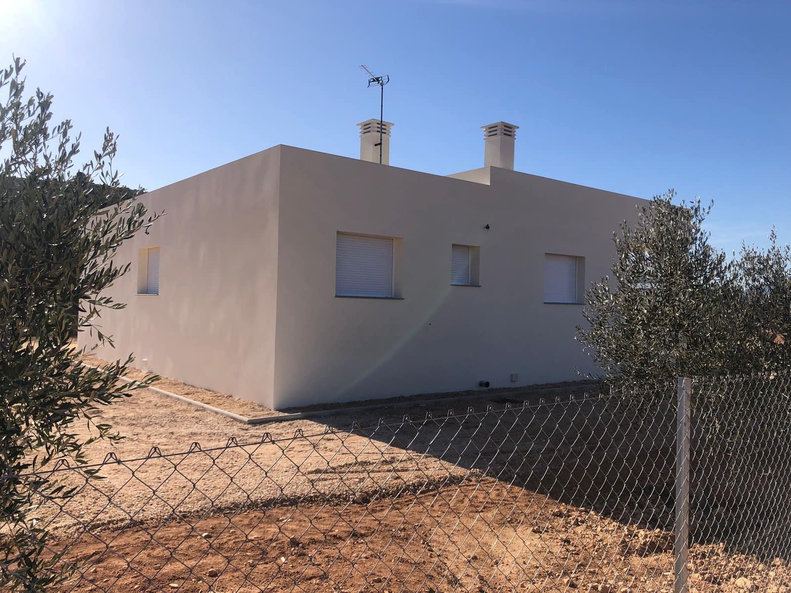 3 bedroom Villa for sale in Pinoso with pool - € 299,950 (Ref: 5955357)