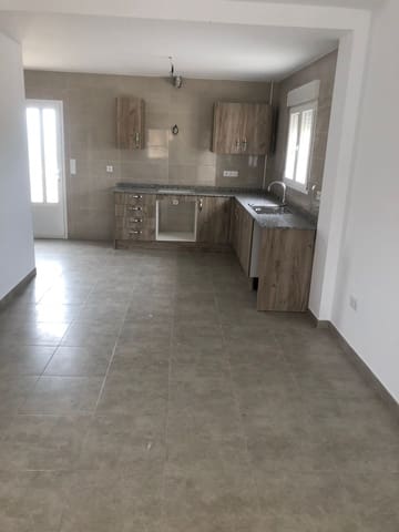 3 bedroom Villa for sale in Pinoso with pool - € 299,950 (Ref: 5955357)