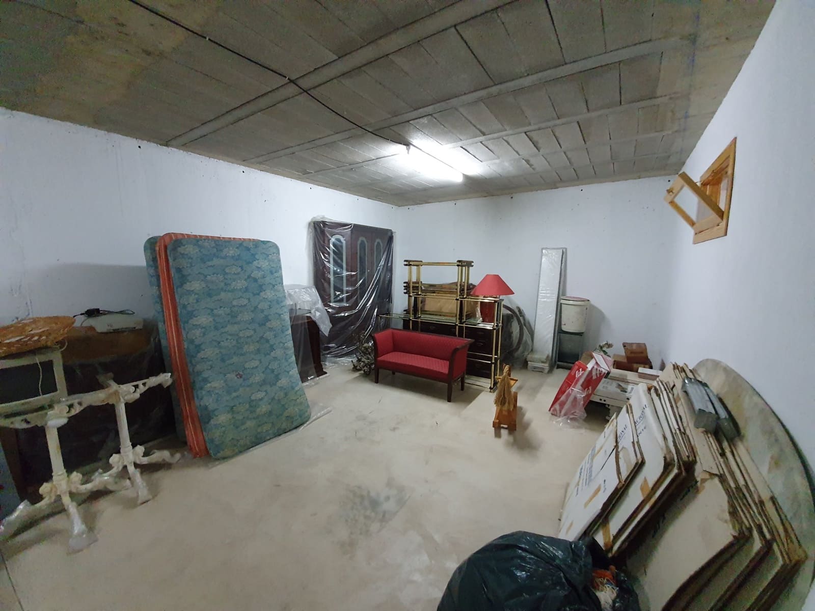 Chalet de 4 habitaciones en Yecla en venta con piscina - 475.000 € (Ref: 6077863)