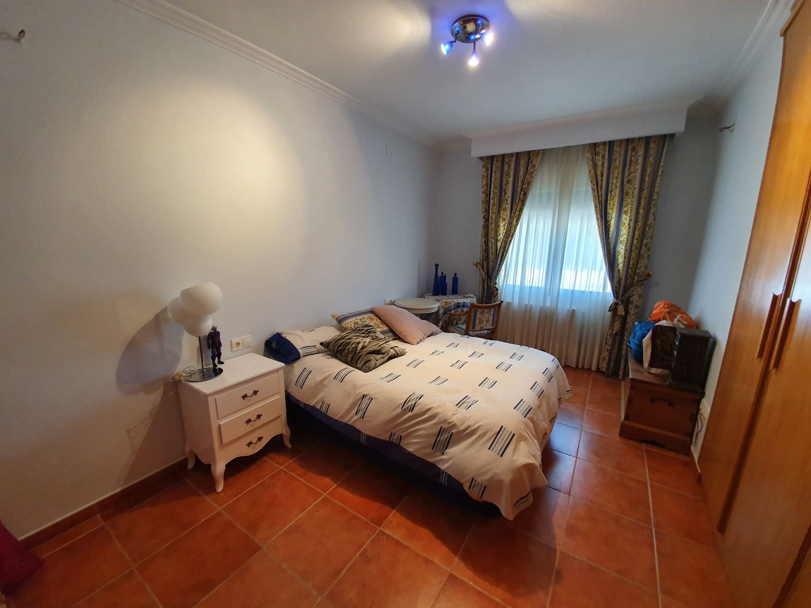 Chalet de 4 habitaciones en Yecla en venta con piscina - 475.000 € (Ref: 6077863)